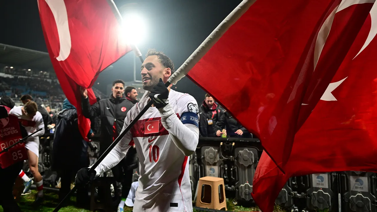 Kaptan Hakan Çalhanoğlu'ndan itiraf: Bizi maçtan önce uyutmadılar