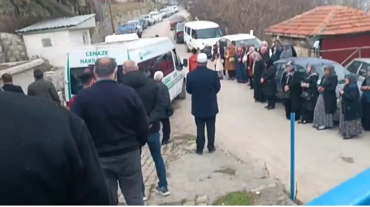 Karabük'te cinayet! Biri hapse diğeri toprağa girdi, olan 3 çocuğa oldu