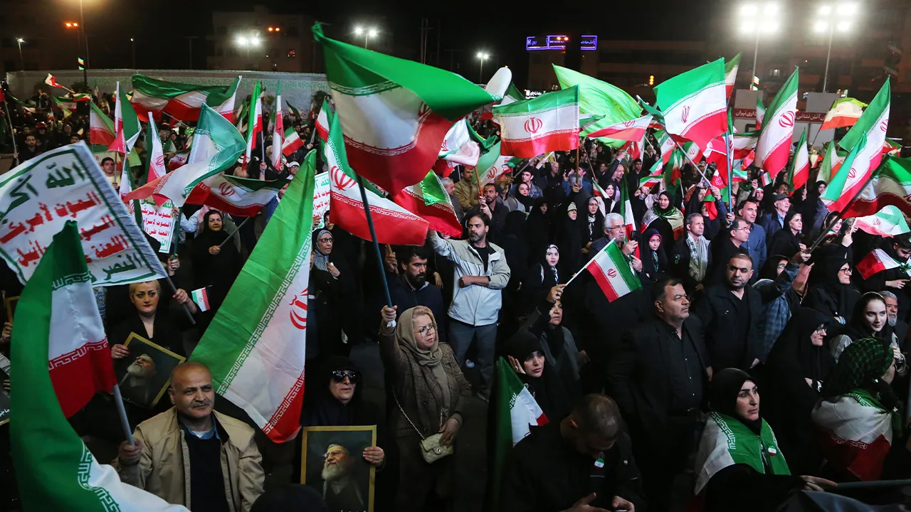 Pezeşkiyan'dan Amerikan halkına mektup: İsrail ABD'yi kendi taşeronu olarak kullanıyor