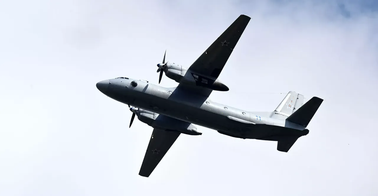 Rus savaş uçağı kayalıklara çarptı!  28'den fazla ölü var