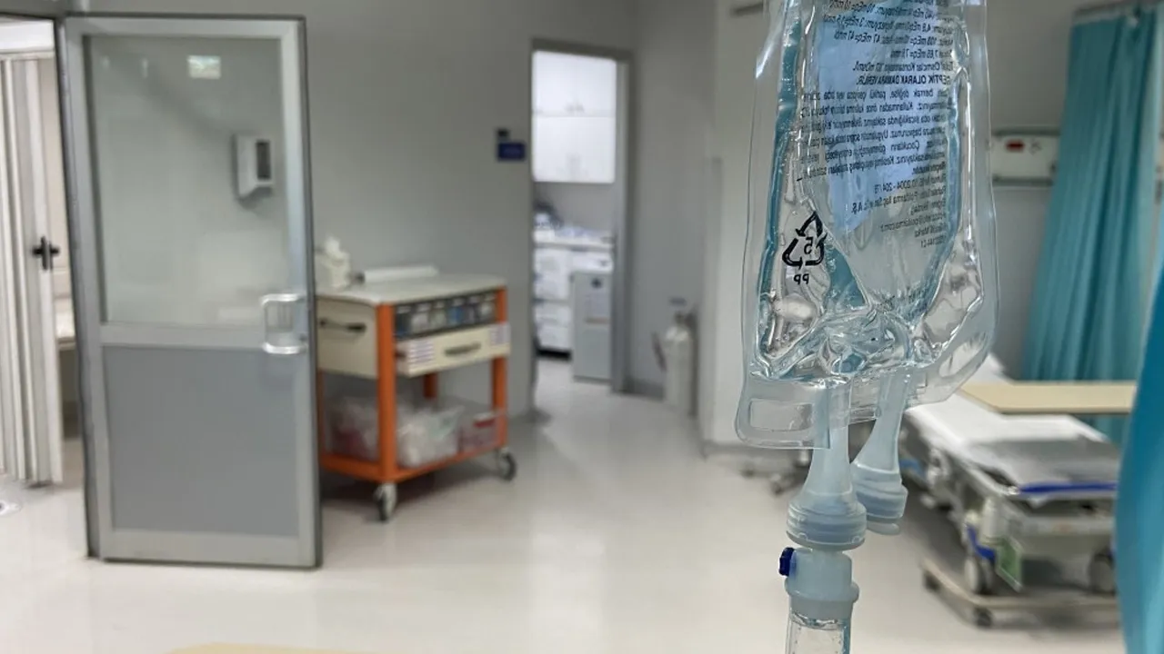 ‘Serum takılmadan iyileşme olmaz!’ Yanlış algı acil servisleri zora sokuyor