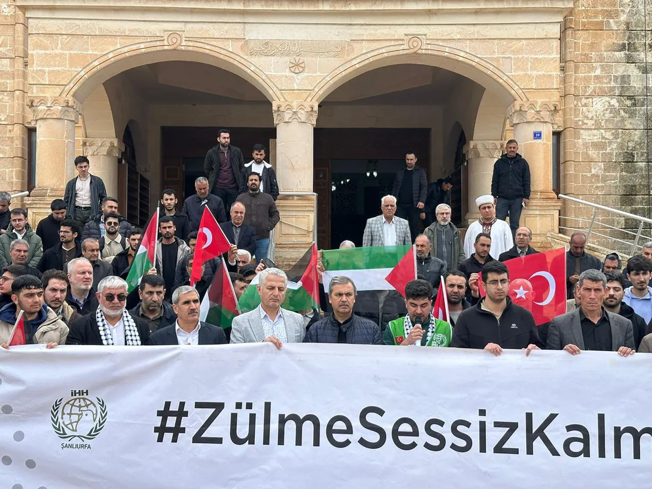 102 üniversitede İsrail’in saldırılarına karşı basın açıklaması