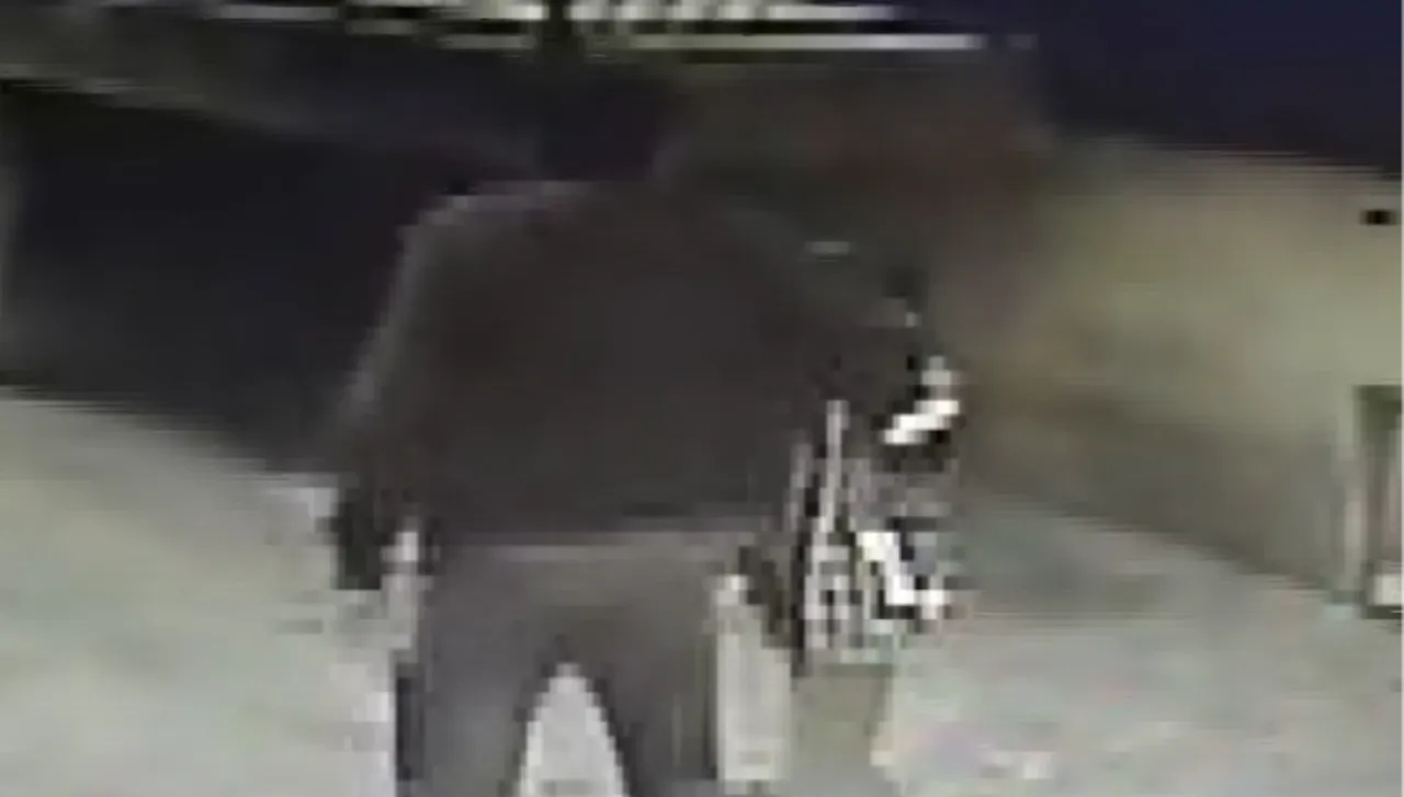 9 yaşındaki çocuğu böyle darbetti! Akıllı saatiyle yardım çağıran çocuğun o anları kamerada