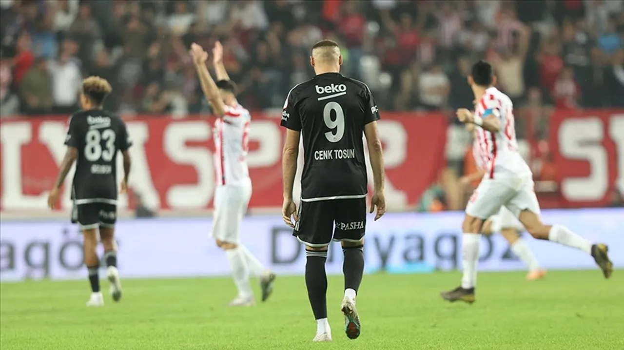 Beşiktaş-Antalyaspor muhtemel ilk 11ler! Kimler eksik, kimler cezalı ve sakat?