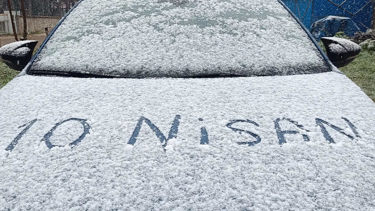 Doğudan batıya her yerde kar var! Nisanda kış sürprizi: Bakanlıktan kritik uyarı geldi