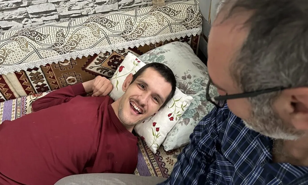 Engelli oğlu için yaptı, sosyal medyada hızla yayıldı! Fedakar baba tüm teklifleri geri çevirdi