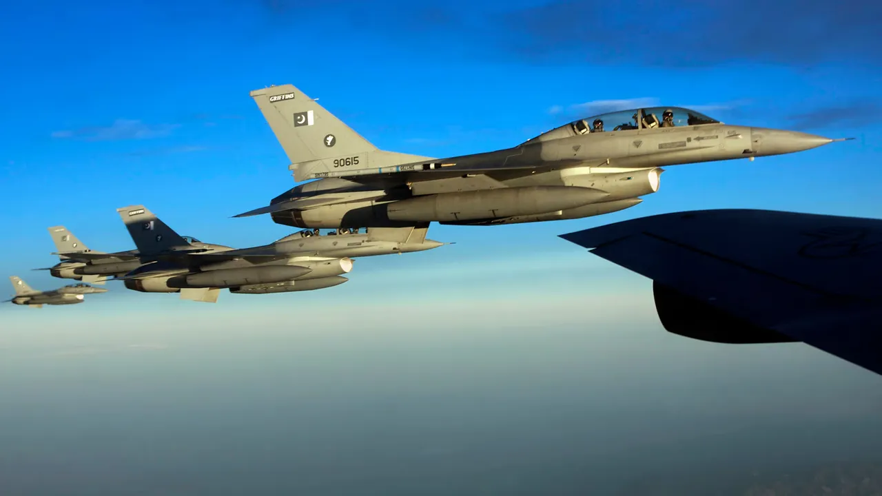 İran heyetine gökyüzünde dev koruma! Pakistan savaş uçakları havalandı