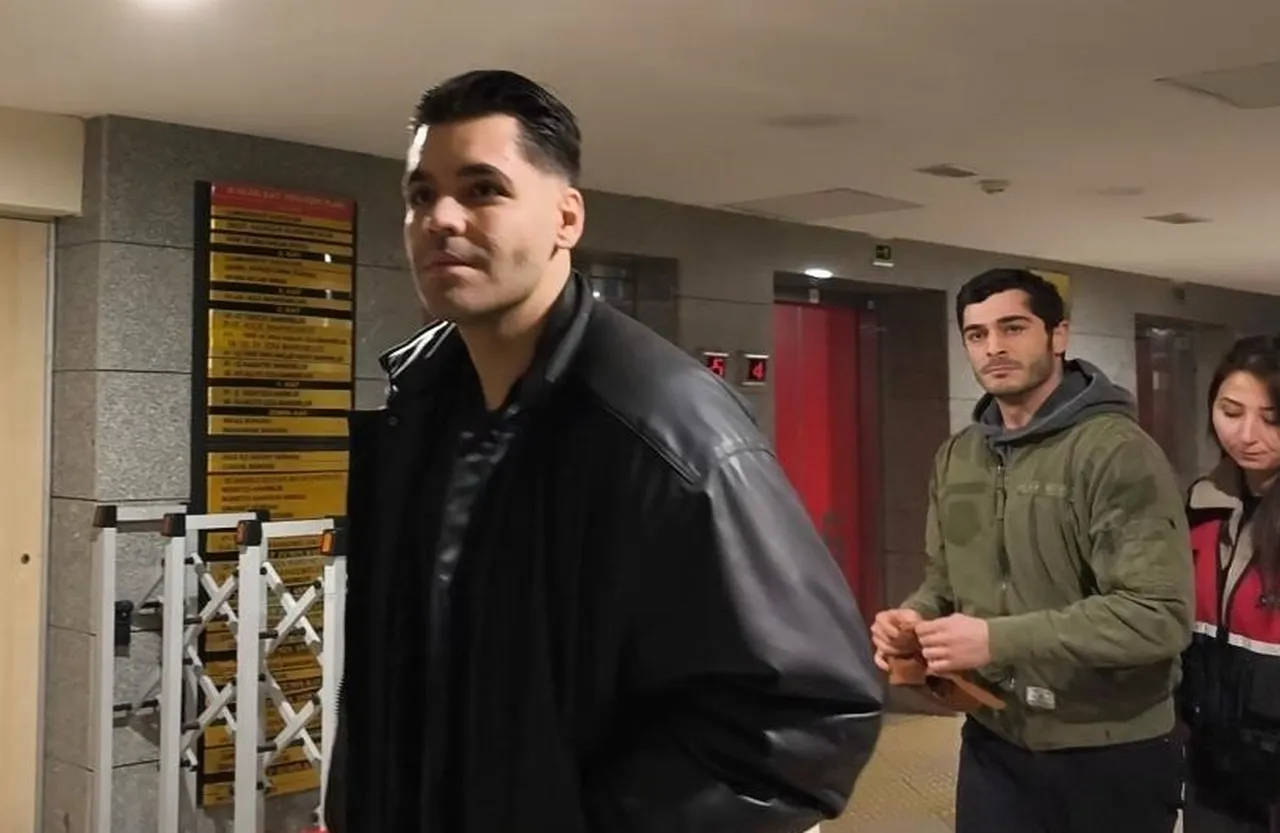 Emircan İğrek - Burak Deniz