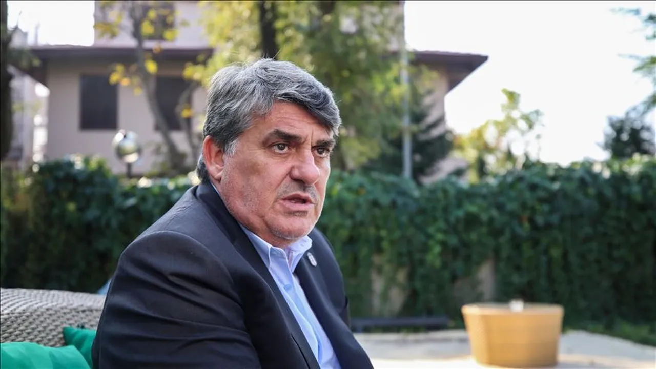 PFDK kararı açıkladı! Antalyaspor maçı öncesi Serdal Adalı, Emmanuel Agbadou ve Vaclac Cernynin cezası belli oldu