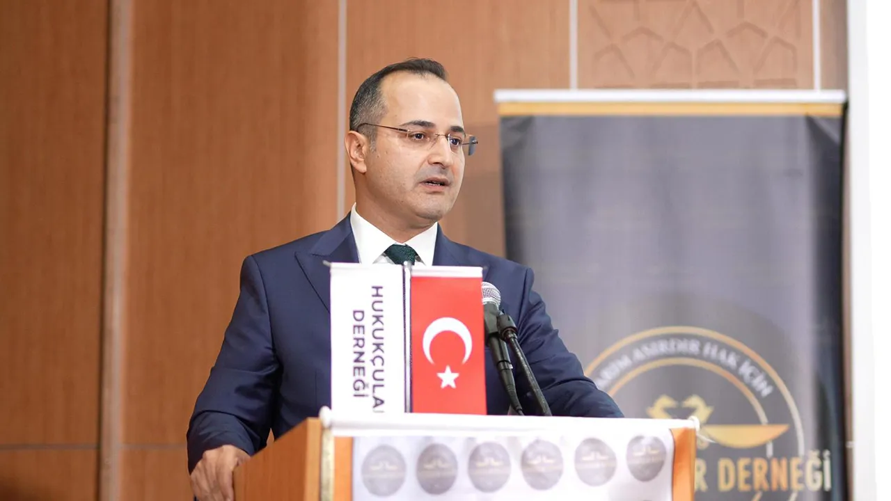 İsrail’in Filistinli esirlere idam planı: Hukukçular Derneği Başkanı Melih Gülseren tüm detayları anlattı