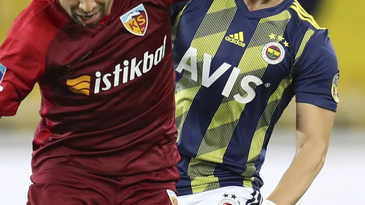 Kayserispor-Fenerbahçe canlı yayın hangi kanalda, saat kaçta? Canlı yayın bilgileri netleşti