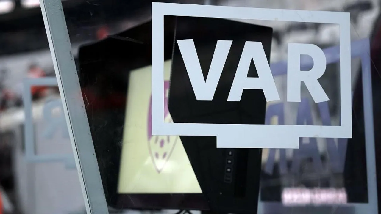 Kayserispor-Fenerbahçe maçının VAR hakemi