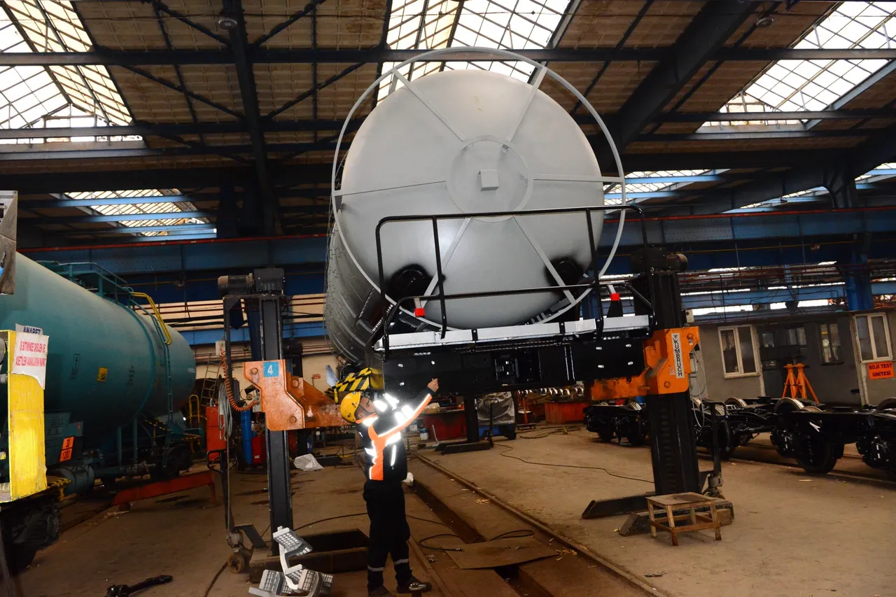 MSB'ye 41 akaryakıt ve ikmal vagonu üretilecek