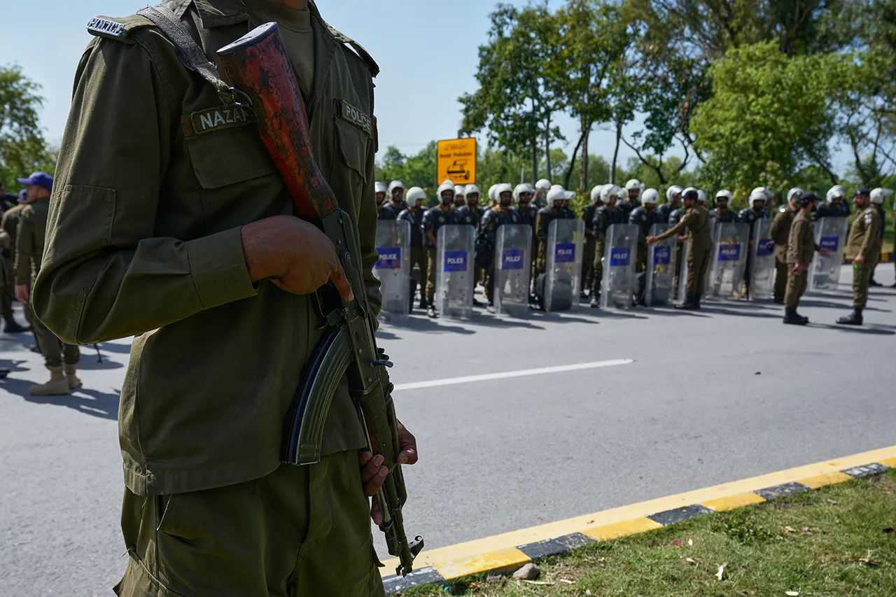 Pakistan'da kritik zirve! ABD ve İranlı yetkililer ilk defa yüz yüze bir araya geliyor