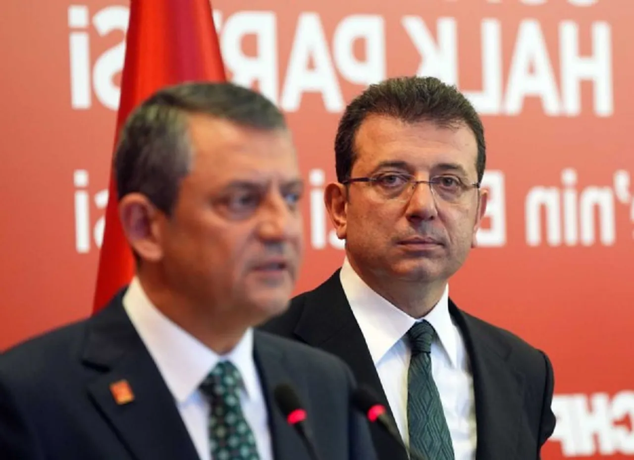 "Tekmil için her hafta Silivri'de!" Özgür Özel'in erken seçim sözlerine AK Parti'den "Zihni Özgür değil" cevabı