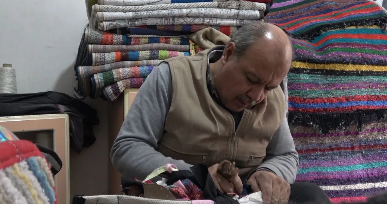 Teknolojiye direnen son el emeği: Bu meslekte çırak yetişmiyor, meslek yaşatılmaya çalışılıyor