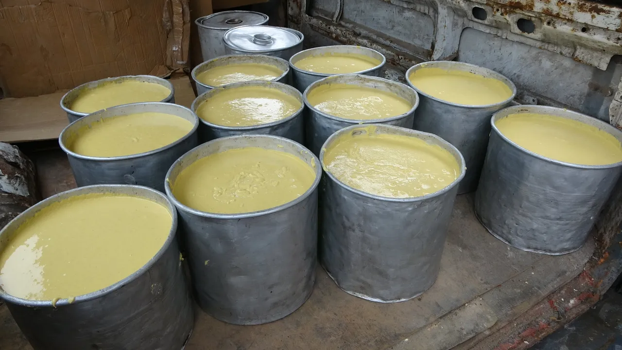 Tenekede yapılıyor, fırında 15 saat pişiyor! Kilosu 60 liradan bölge halkının gözdesi oldu