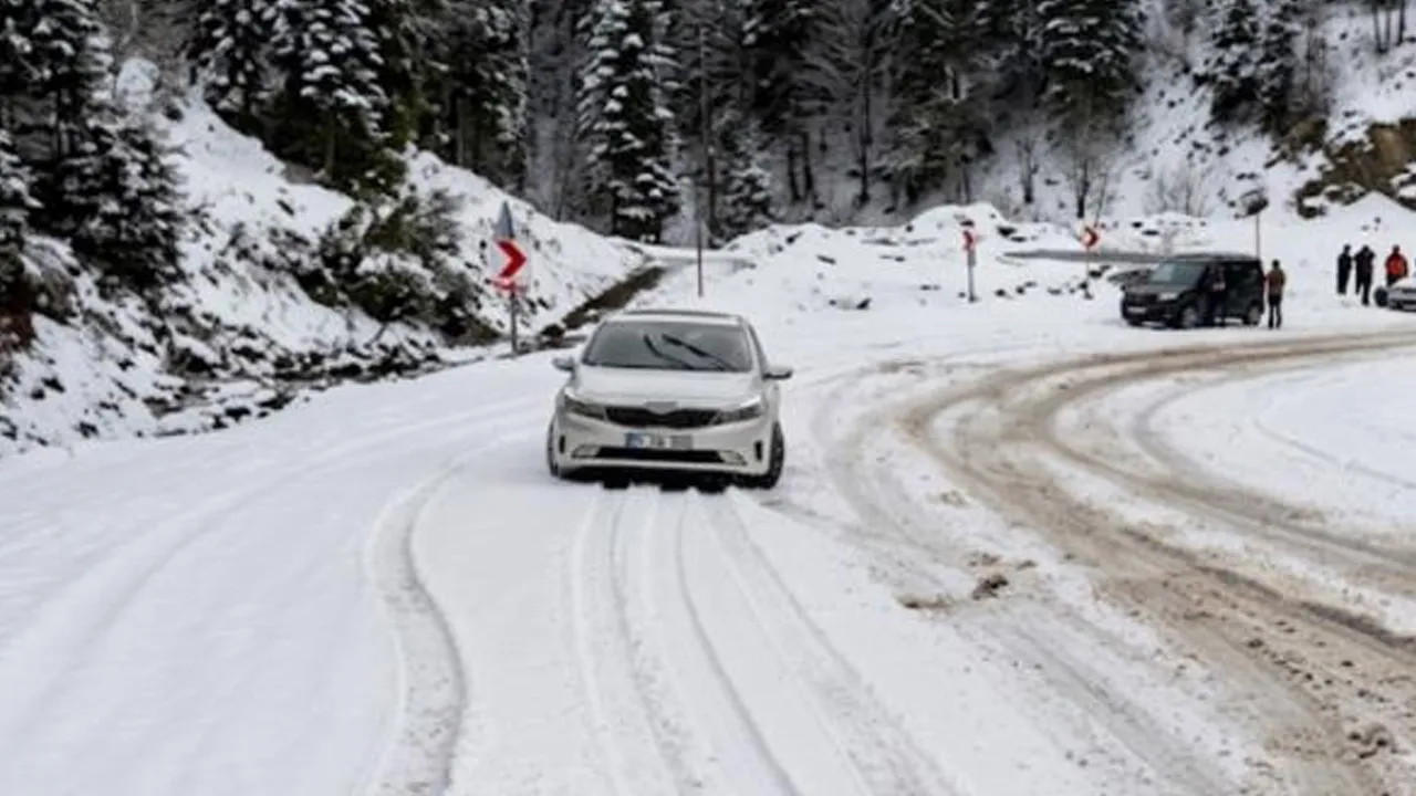 Ankara, Eskişehir, Rize... Baharı beklerken kış geri geldi, hayat bir anda değişti