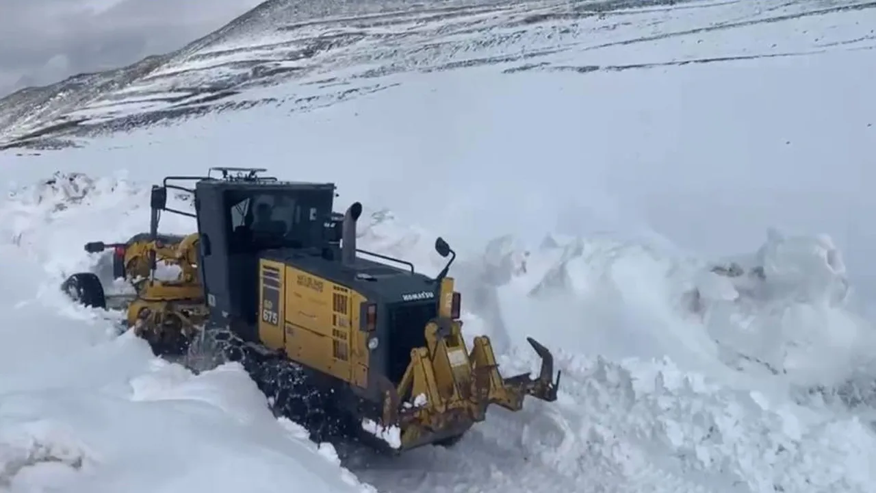 Ankara, Eskişehir, Rize... Baharı beklerken kış geri geldi, hayat bir anda değişti