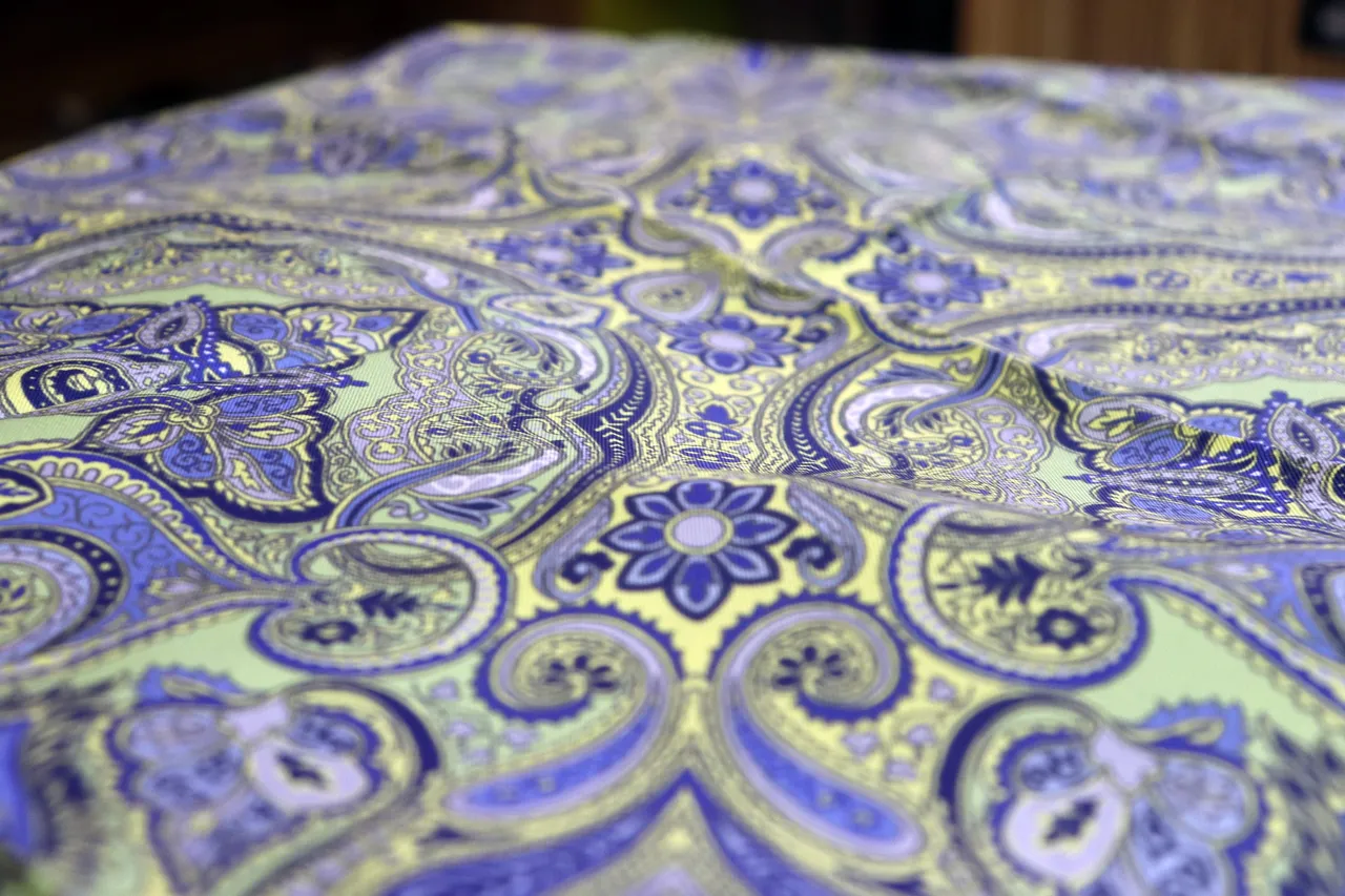 Bin yıllık motifler eşarplarla dile getiriliyor: Gümüşhane’den dünyaya Anadolu mührü