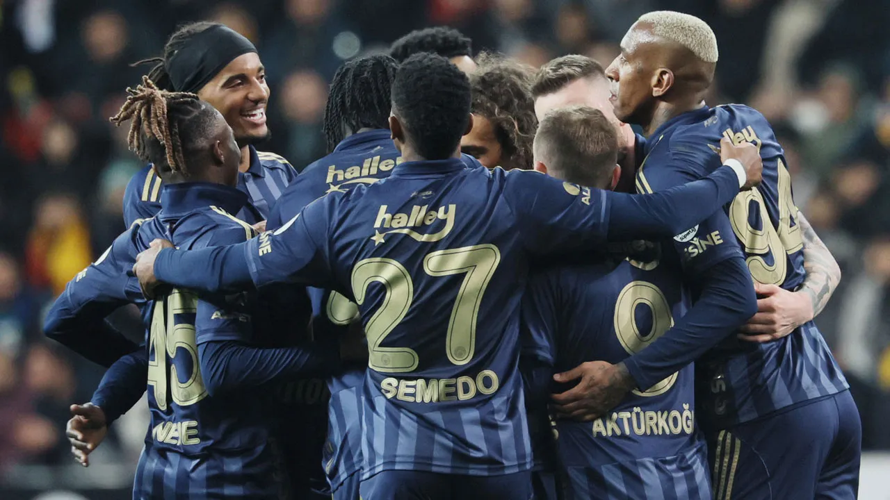 Fenerbahçe'den Galatasaray maçı sonrası jet paylaşım