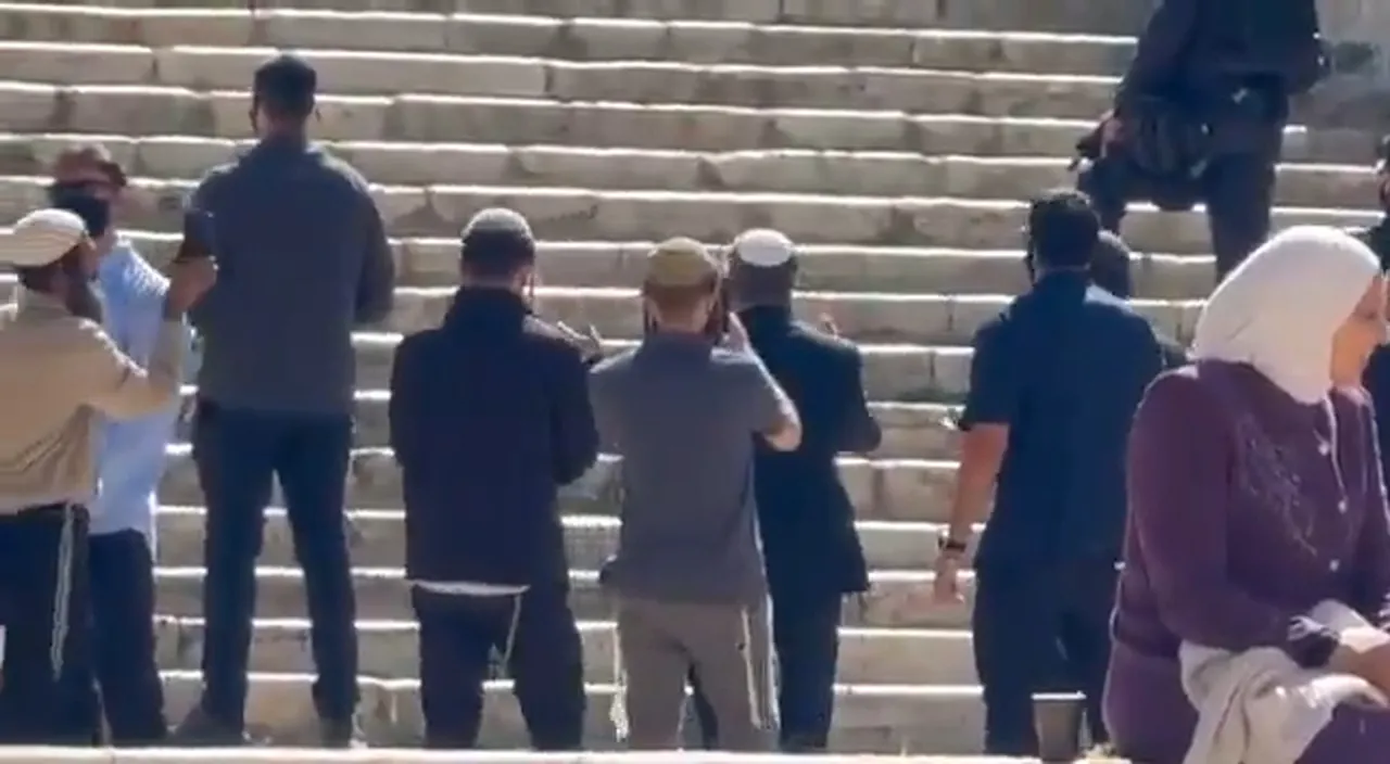 İsrailli Bakan Ben Gvirden Mescid-i Aksaya skandal baskın! Tepkiler çığ gibi büyüyor