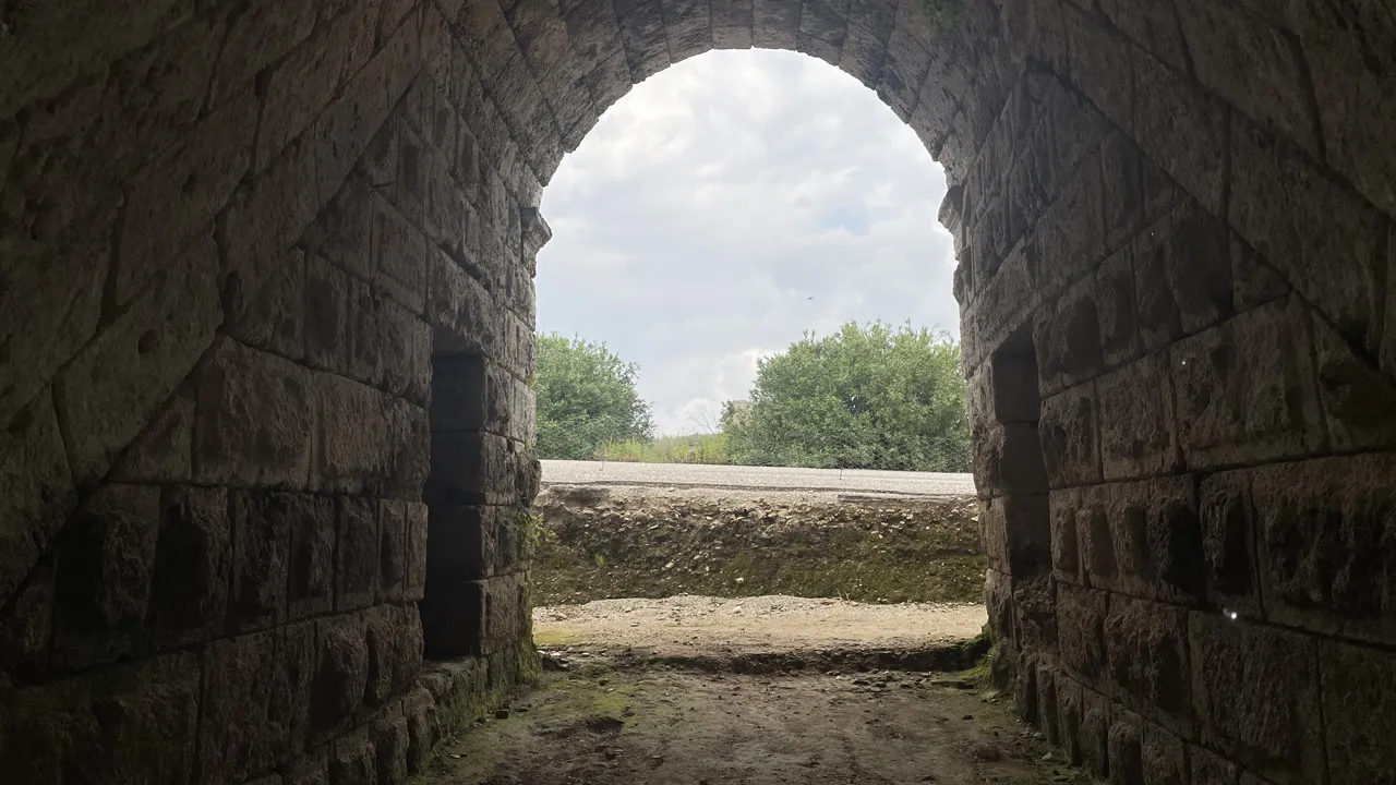 Stadyum, idam arenasına dönüşmüş! Perge'de 