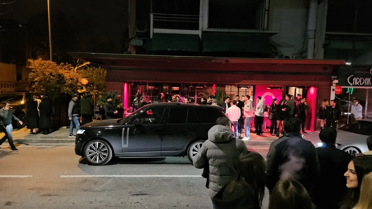 Ünlülere uyuşturucu operasyonunda yeni dalga, 17 isim gözaltında