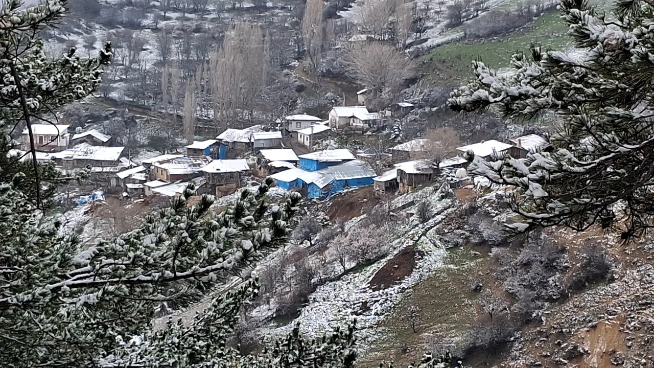 Bahar kapıda derken kar geri geldi! Nisan ortasında şaşırtan manzara, 10 il bembeyaz