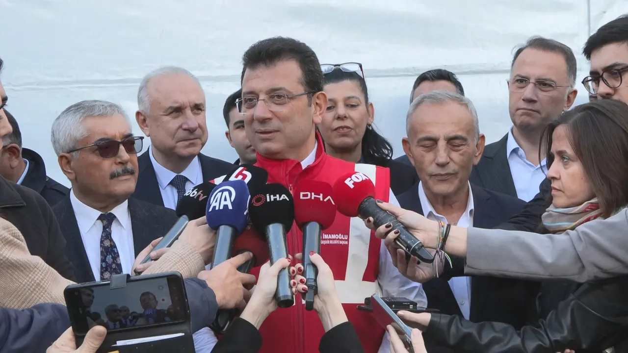 Duruşma yine karıştı! İmamoğlu, "Haddini bildiririz" diyen savcıyı hedef aldı