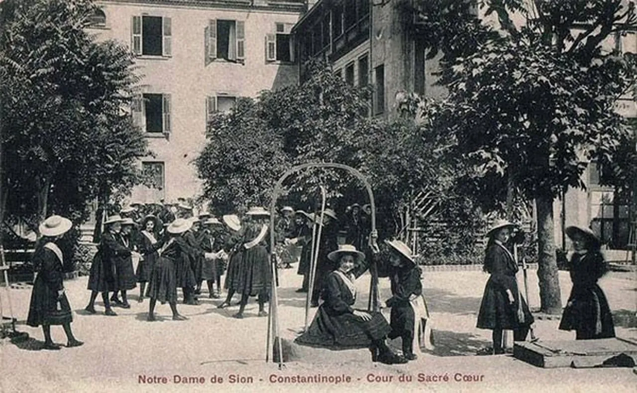 İstanbul / Feriköy - Notre Dame de Sion Fransız Okulu
