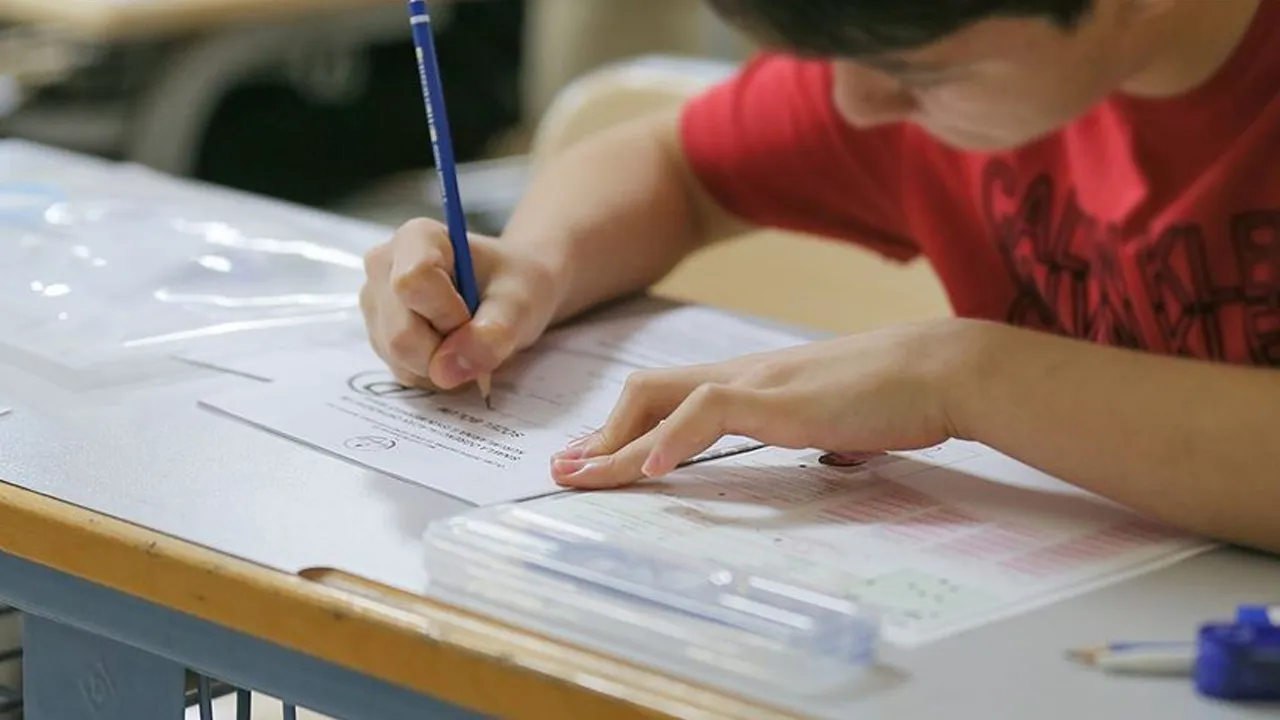 LGS başvuru süresi uzatıldı! MEB'den açıklama var