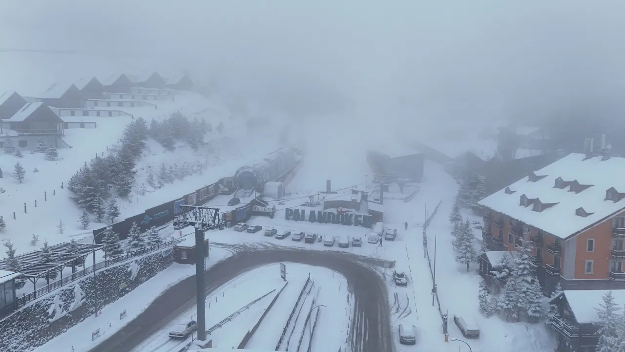 Ne atkı ne eldiven soğuğu kesemedi! Meteoroloji uzmanından yeni açıklama geldi: 4 ila 8 derece birden...
