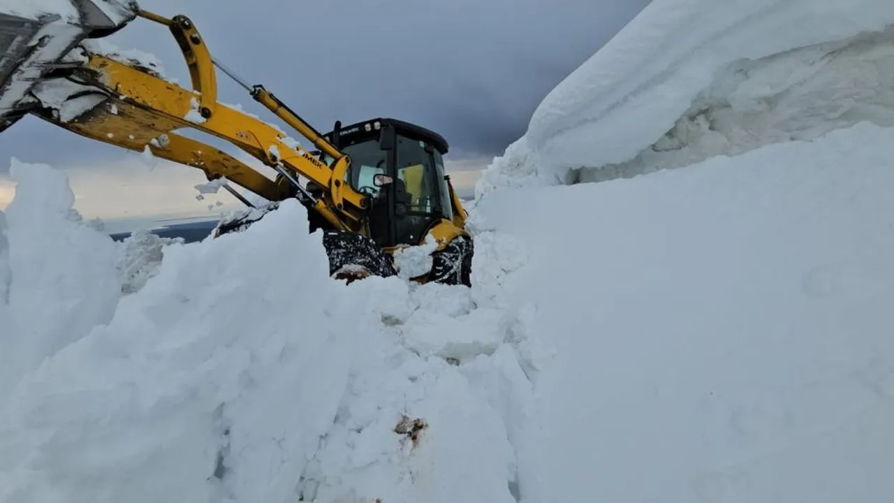 Ne atkı ne eldiven soğuğu kesemedi! Meteoroloji uzmanından yeni açıklama geldi: 4 ila 8 derece birden...