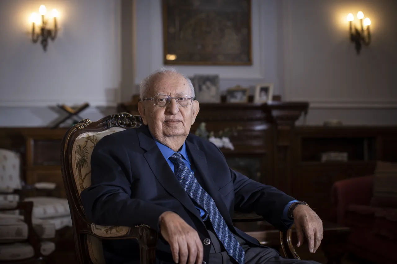 Hüsamettin Cindoruk