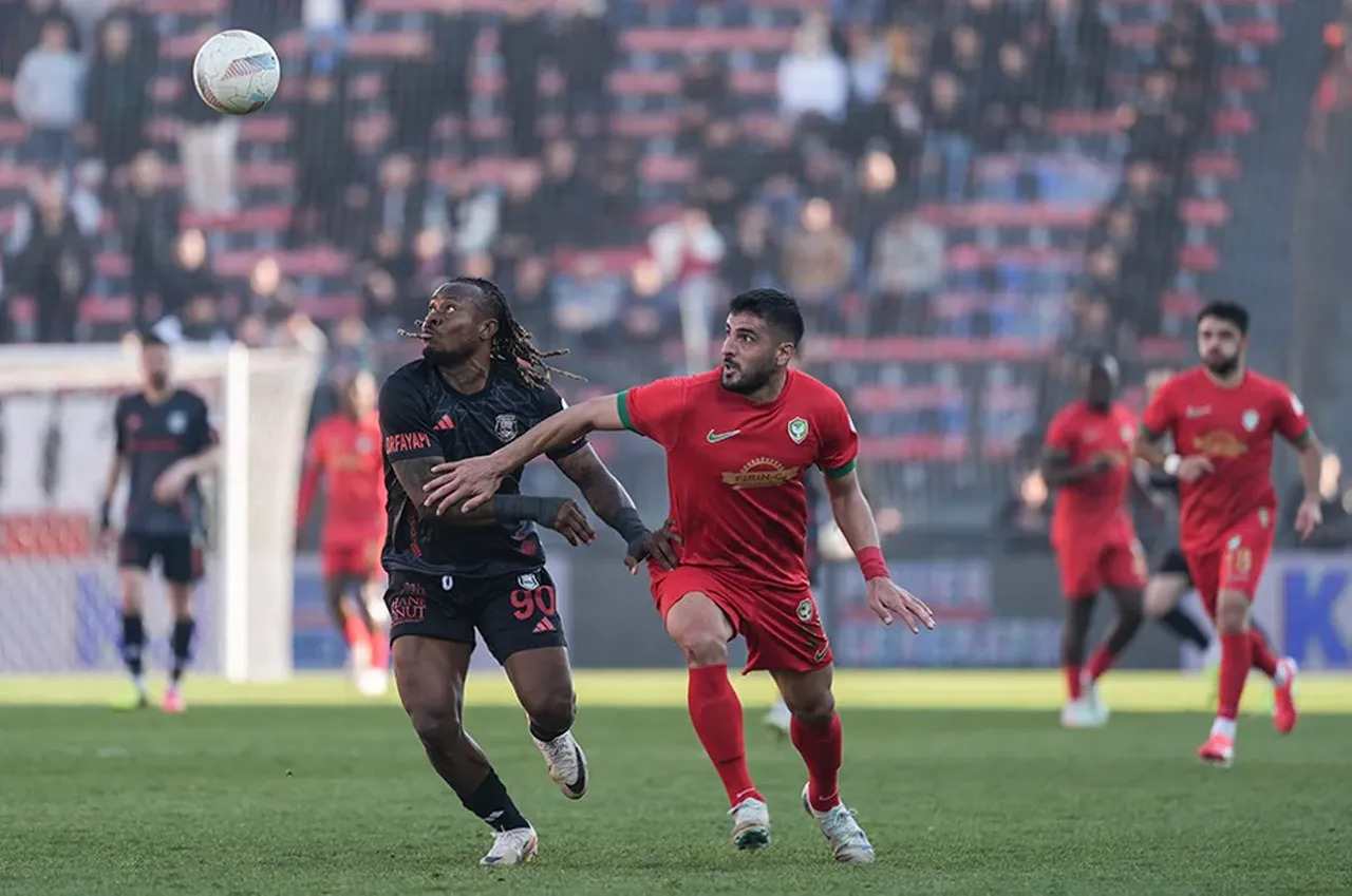 Şifresiz canlı yayın! Amedspor - Ümraniyespor maçı hangi kanalda, nerede izlenir, saat kaçta?