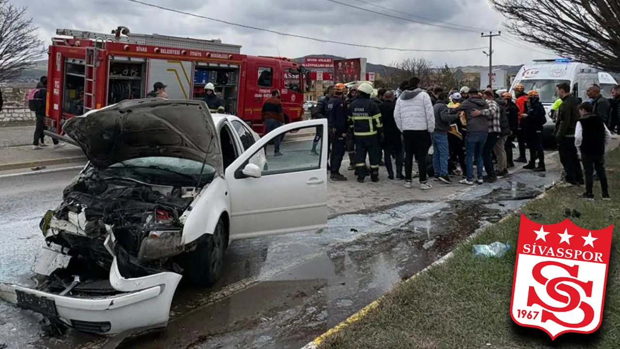 Sivasspor tesisleri önünde kaza! 4 futbolcu yaralandı, ilk açıklama geldi