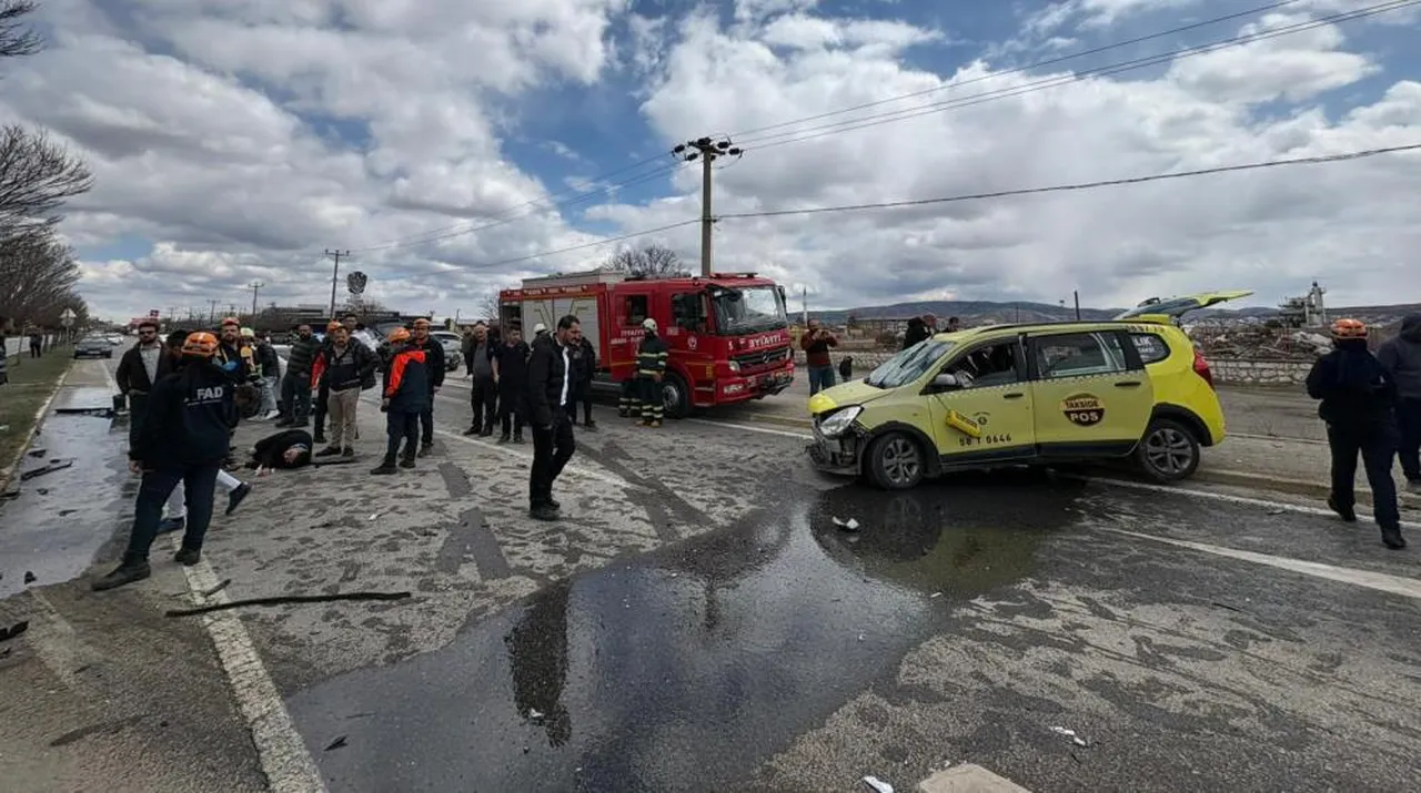 Kazada Sivasspor U13 takımından 4 sporcu yaralandı
