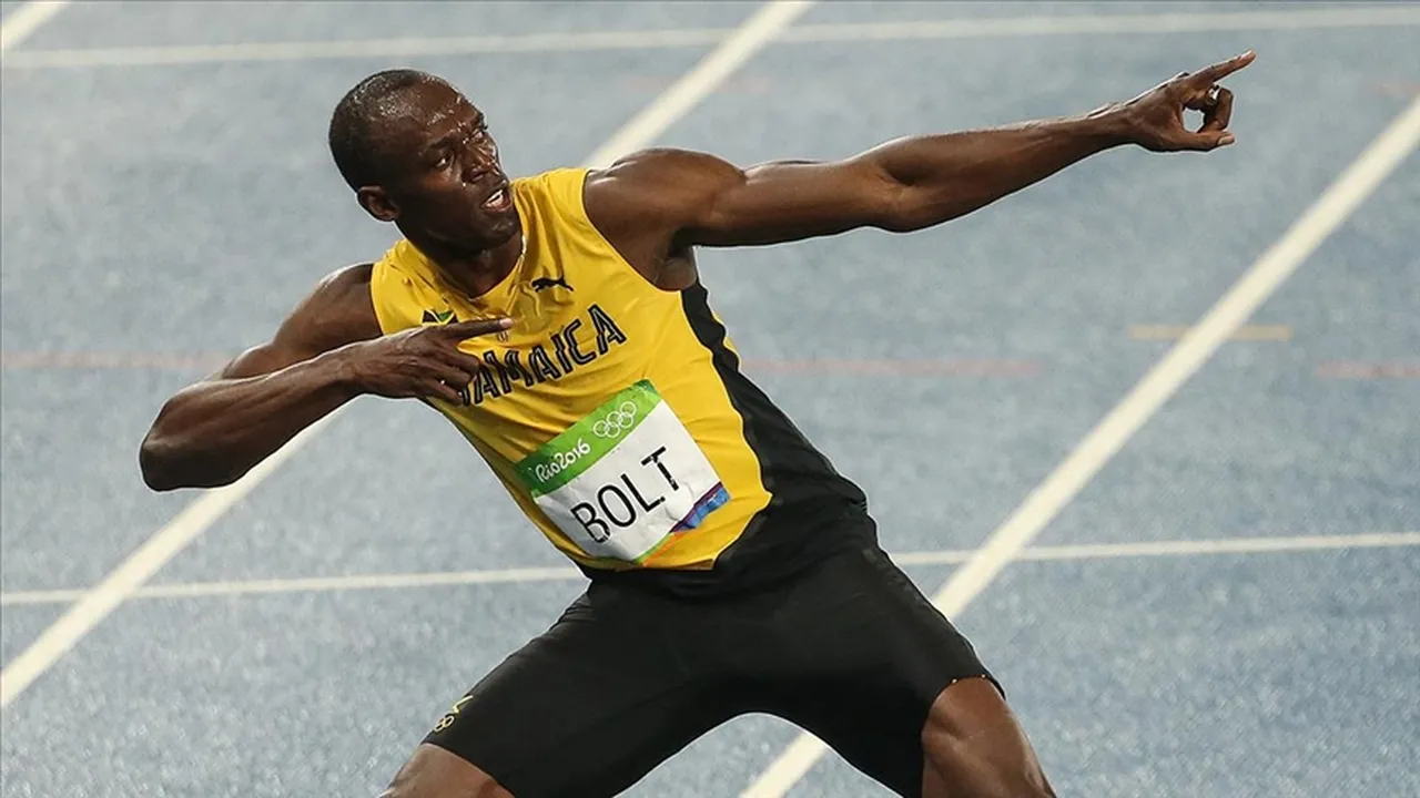 Usain Bolt, 100 metre ile 200 metre dünya rekorlarının ve takım arkadaşlarıyla birlikte de 4x100 metre bayrak yarışı dünya rekorunun sahibi.