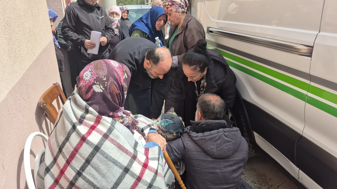 70 yıllık evli çifti ölüm ayırdı: Bir gün arayla vefat ettiler! Yakınları baygınlık geçirdi