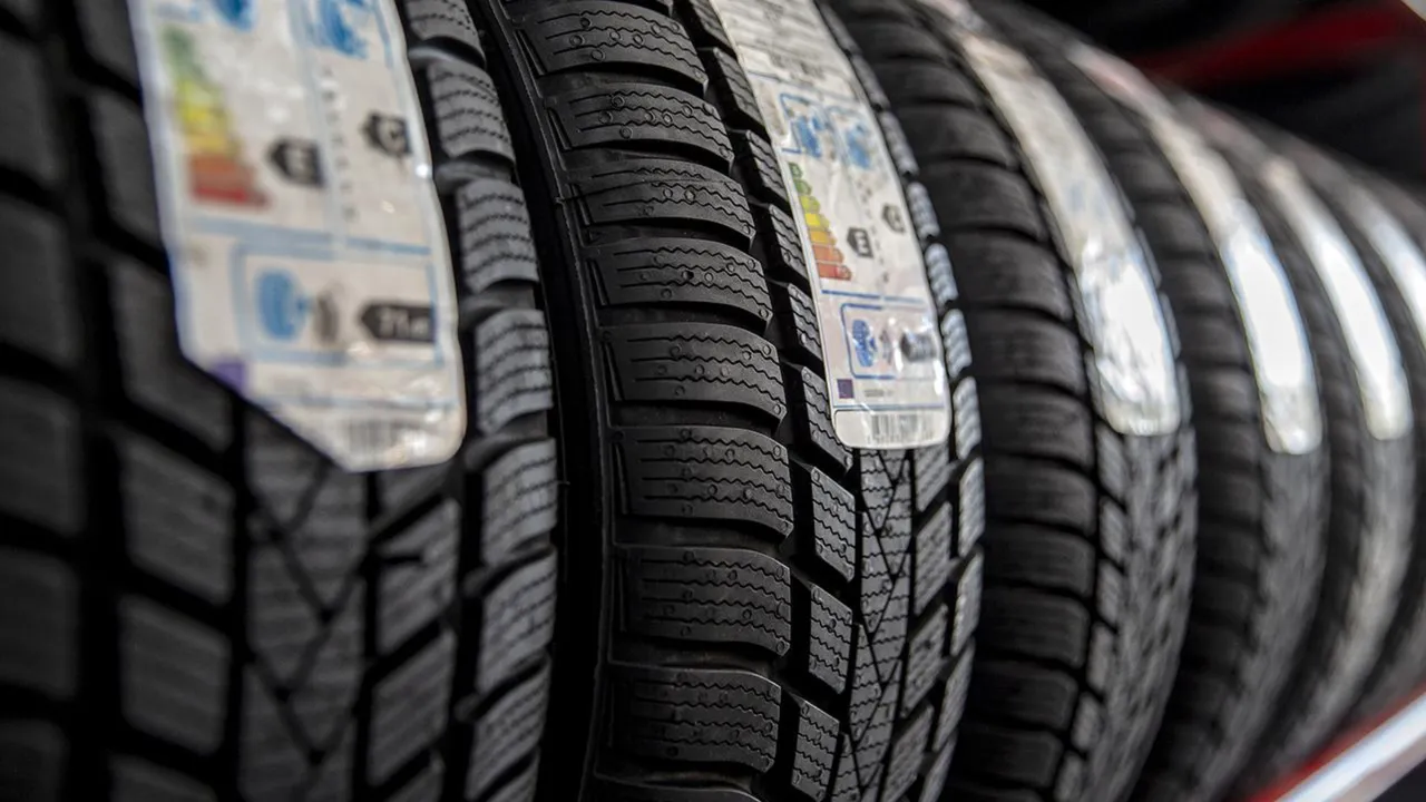 Bakanlık zorunlu tutmuştu! Kış lastiği uygulaması yarın sona eriyor, yazda kullanmanın cezası var mı?
