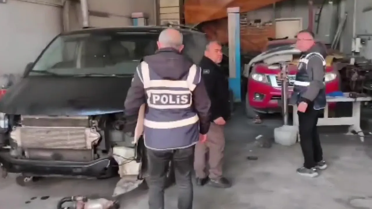 ‘Change araç’ çetesi çökertildi! 47 gözaltı, 15 milyon TL değerinde 129 araca el konuldu