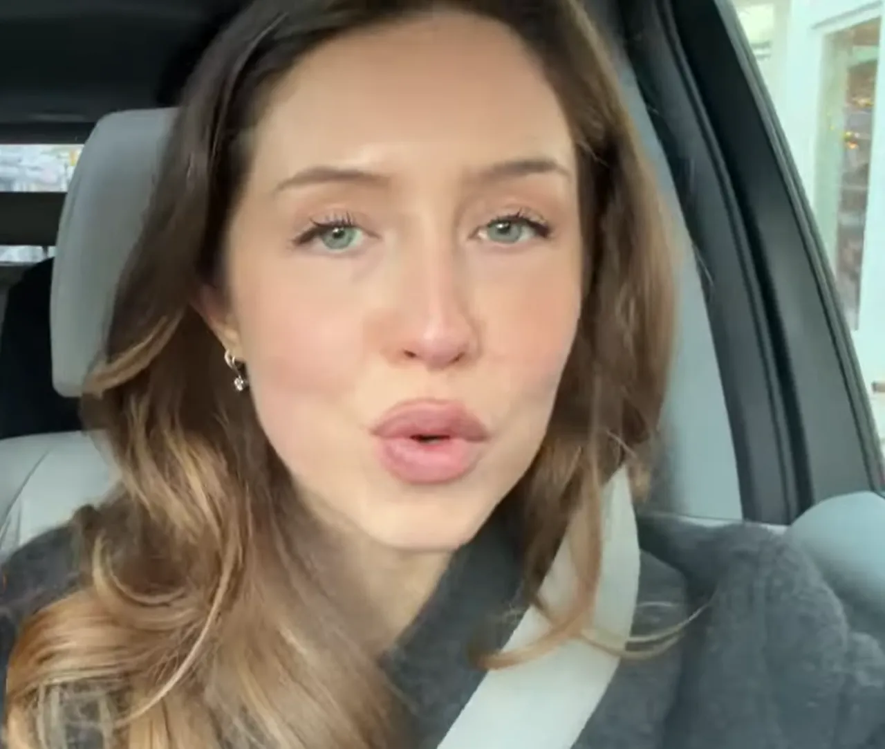 Doktorlar panik atak sandı, gerçek bambaşka çıktı! Saatler içinde felç kaldı