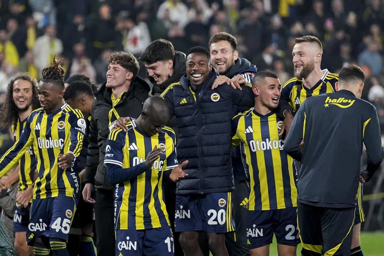 Fenerbahçe Futbol Takımı