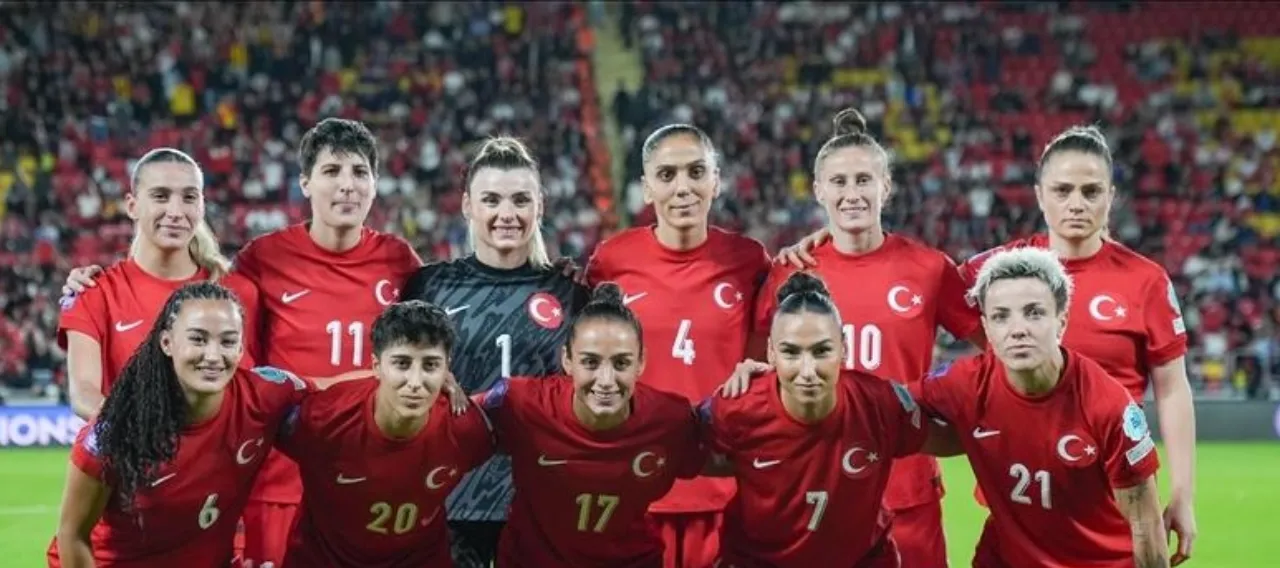 İsviçre-Türkiye maçı hangi kanalda, nereden izlenir? A Milli Kadın Futbol Takımı İsviçre ile karşılaşıyor