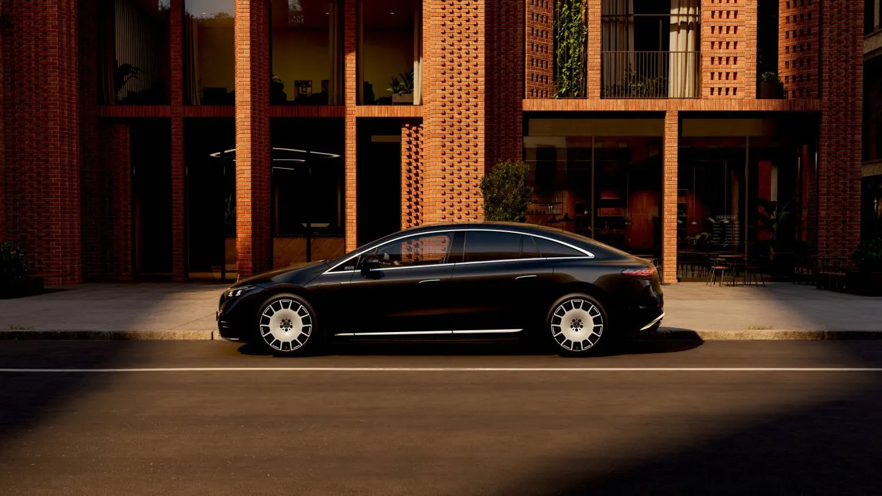 Tek şarjla İstanbuldan Sivasa! Mercedes-Benz EQS yenilendi