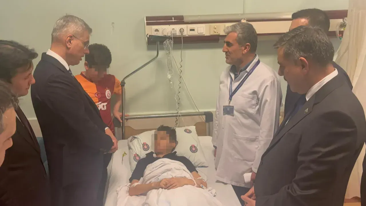 YARALI ÖĞRENCİLERE ZİYARET