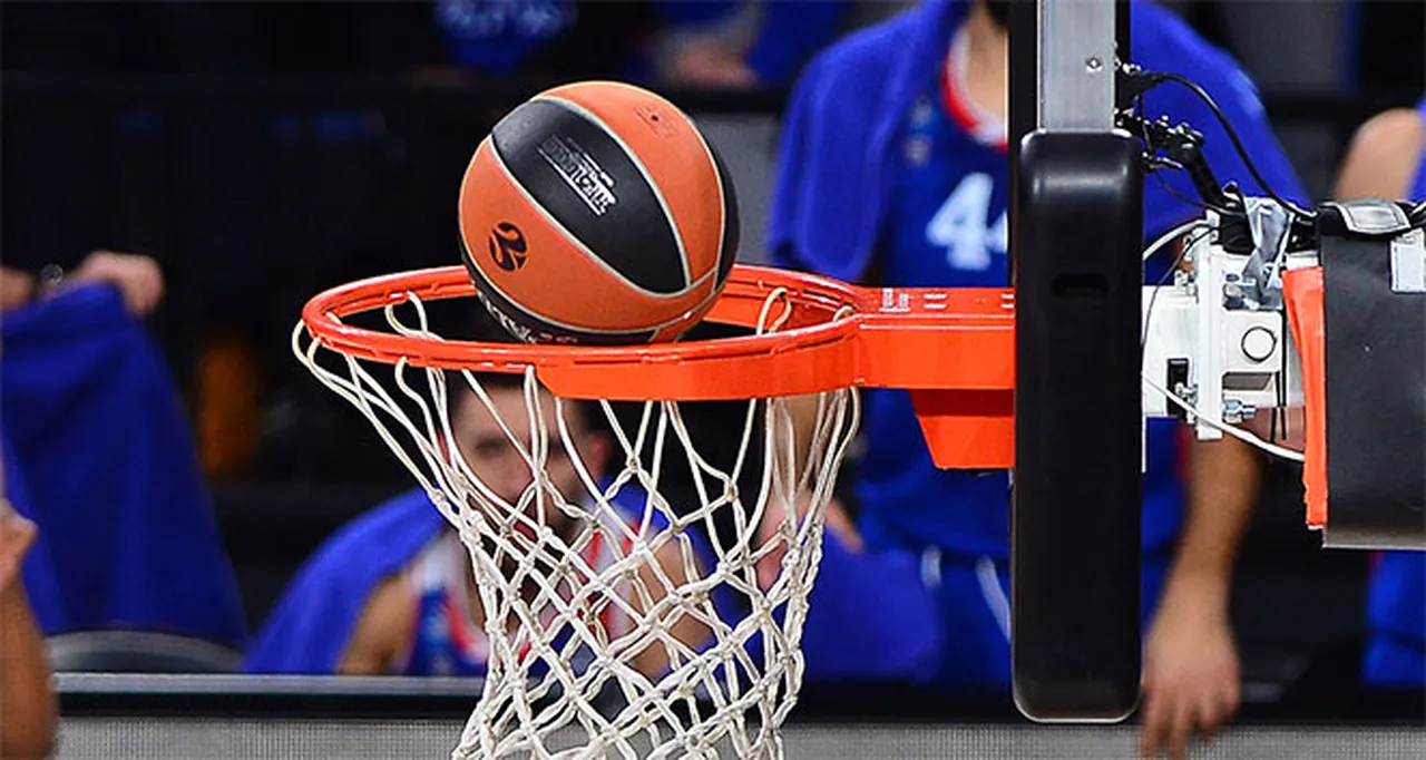 Avrupa basketbolunun kulüpler düzeyindeki bir numaralı organizasyonu EuroLeague'de son hafta müsabakaları, 16 Nisan ve 17 Nisan'da oynanacak.