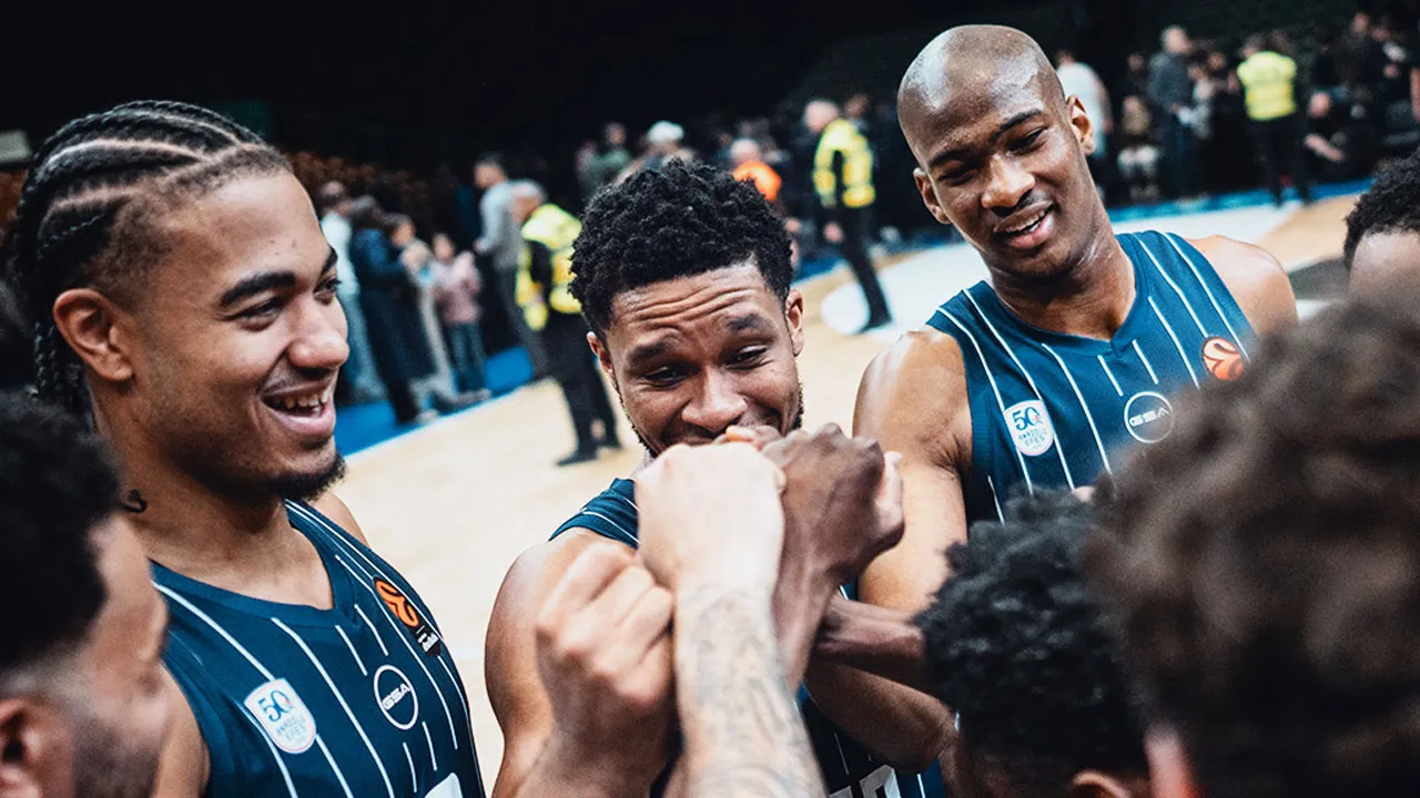 EuroLeague'den Anadolu Efes'e para cezası