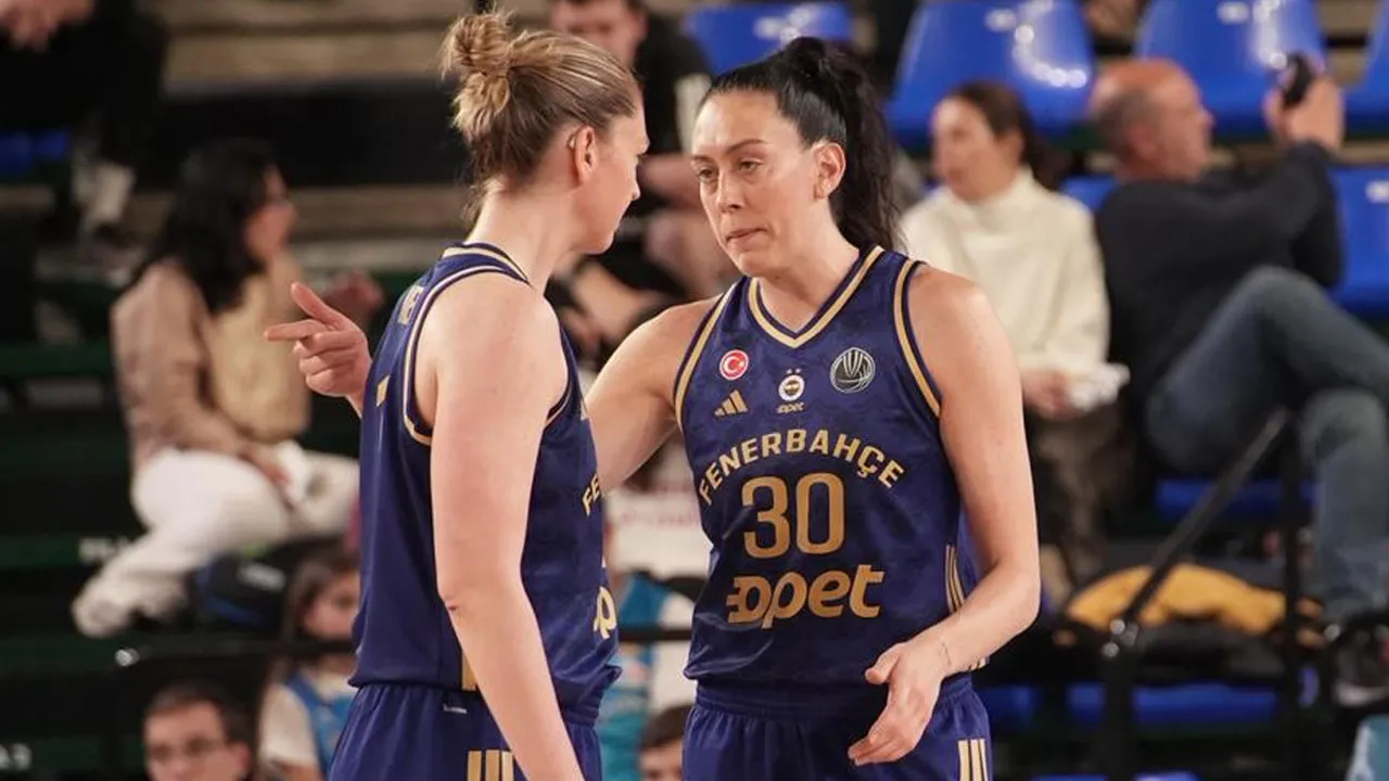 Fenerbahçe Opet'in yarı finaldeki rakibi oldu